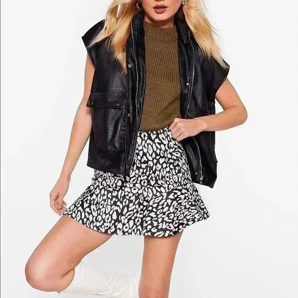 Nasty Gal - Picture 1 of 3